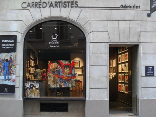 Carré d’artistes est un réseau de plus de 30 galeries d’art en France et à l’international ainsi qu’une galerie en ligne. Venez admirer les œuvres de nos artistes dans la galerie la plus proche de chez vous. Située en plein coeur de l’île Saint-Louis notre équipe vous accueille pour vous faire découvrir des artistes de talent à travers une sélection d’oeuvres d’art uniques.