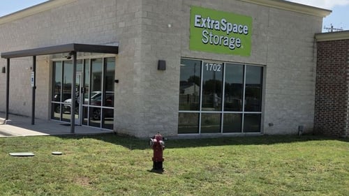 Extra Space Storage
