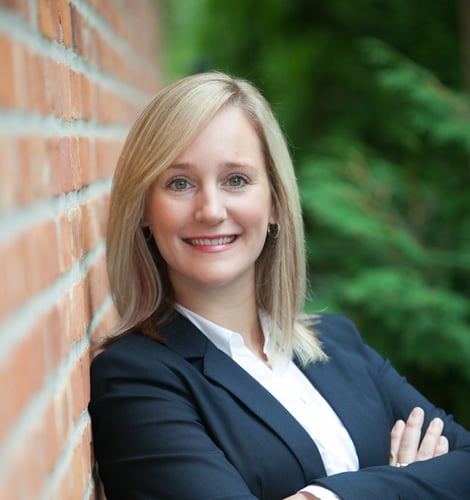 Headshot of Jennifer Squires