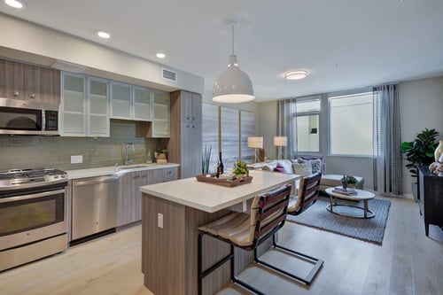 Cover Photo at L Seven in San Francisco, CA 94103