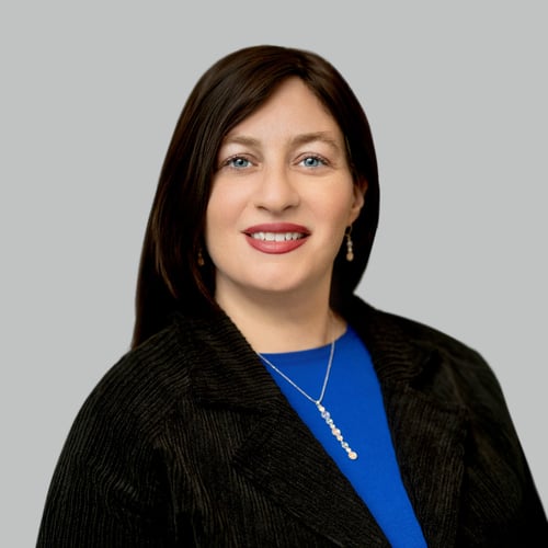 Headshot of Rebecca Kaplan, a wealth advisor at Chase