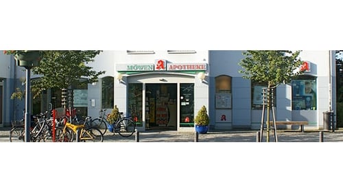 Aussenansicht der Möwen-Apotheke