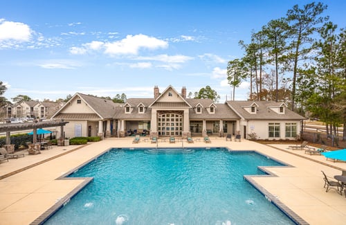 Resort-Style Swimming Pool