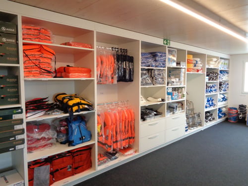 Magasin d'accastillage