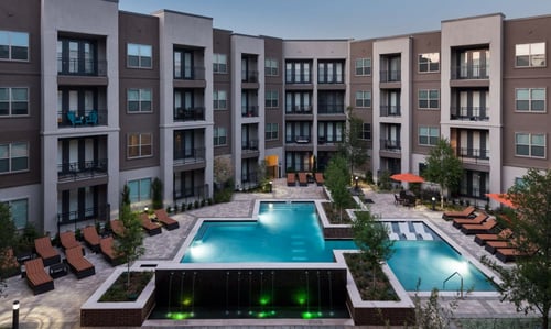 Urban-Style Swimming Pool