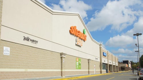 Shaws store front photo