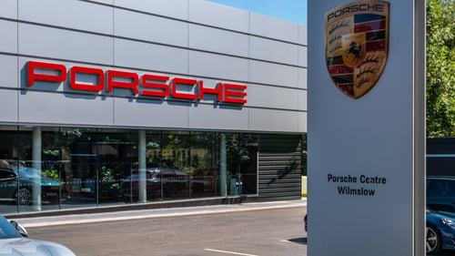 Porsche Centre Wilmslow Exterior Signage