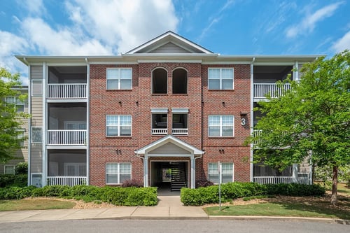 Exterior View at Broadstreet at Eastchase in Montgomery, AL