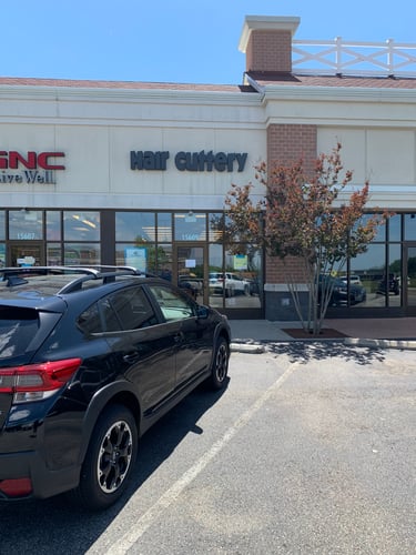 The front entrance of Hair Cuttery at Westchester Commons.