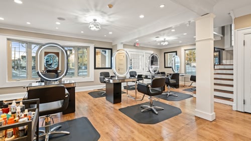 Top-Rated Salon & Spa Serving Danbury, Bethel, Newtown, Ridgefield, & Surrounding Areas