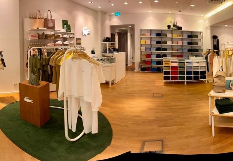 Overall View - In-Store