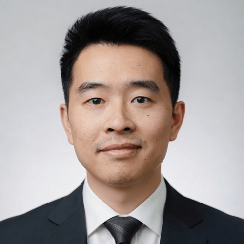 Headshot of Raymond Wu