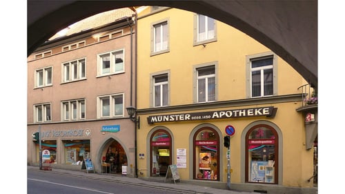 Aussenansicht der Münster-Apotheke