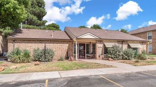 Saddlecreek apartments exterior