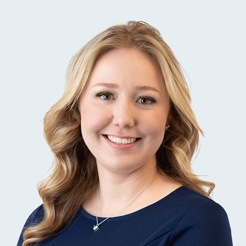 Sara Klis headshot.