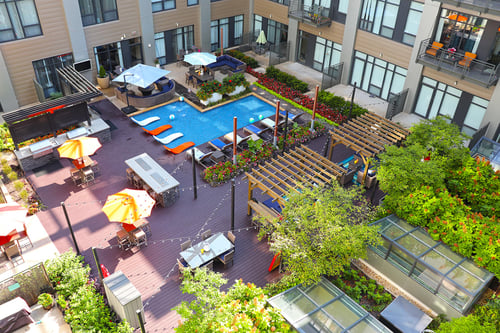 Outdoor Lounge at The Laurel Apartments in Downtown St Louis, MO 63101