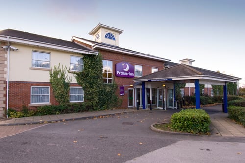 Premier Inn Rugby North (Newbold) hotel exterior