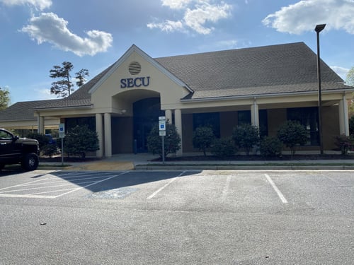 Outside view of the State Employees' Credit Union Manteo branch