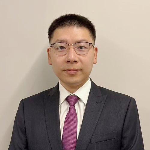 Xinyu Feng Headshot Image