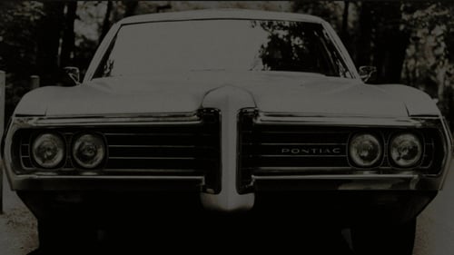 close up of the front of a Pontiac