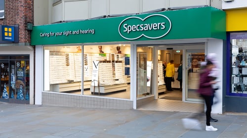 Specsavers Dudley - exterior - daytime