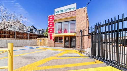 storefront