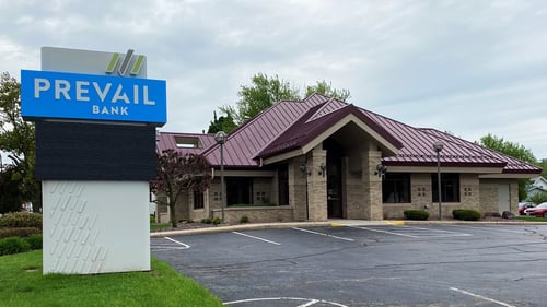 Front entry of Prevail Bank -Marshfield