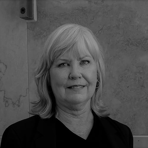 Lorraine Fulmer headshot.