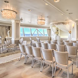 image of the chapel in the SkyPod Las Vegas with view from 800 feet up out the windows