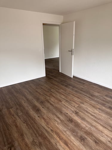 Bodenbeläge in Parkett, Laminat oder Vinyl Schwarz Schreinerei & Innenausbau GmbH