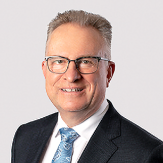 Headshot of Louis Pivar