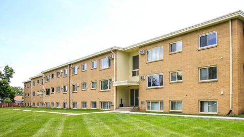 Interstate Apartments exterior