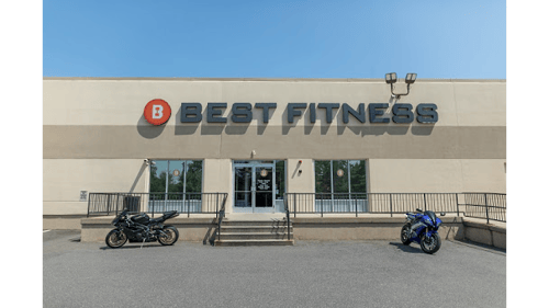 Exterior view of our modern Springfield gym with a welcoming entrance.