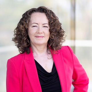 Headshot of Jennifer Pitt