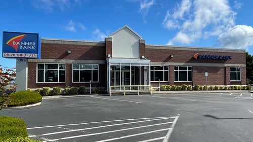 Banner Bank branch in Bandon, Oregon