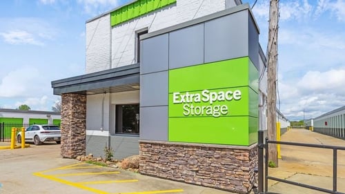 Extra Space Storage