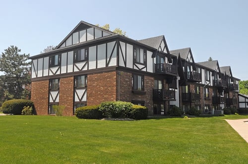 Building Exterior at Briarwood Apartments, Benton Harbor, MI