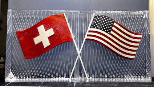 Eislogo 2m breit 1m hoch mit Farbflächen