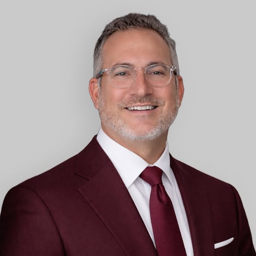 Headshot of Adam L. Park, a wealth advisor at Chase