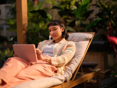 Iguana_Mama13’s Secret Weapon: Fast Fiber Internet for Online Shopping