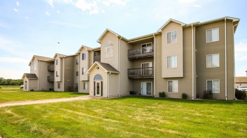 The Arbors Apartment Homes exterior